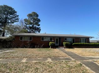 3509 Robinhood Ln, Texarkana, TX 75501