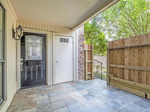 2nd image of 1601 S Shepherd Dr APT 176