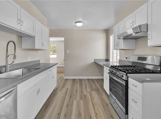 2716 Salt Lake St, North Las Vegas, NV 89030