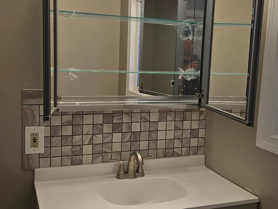 18 Florence Ave #1