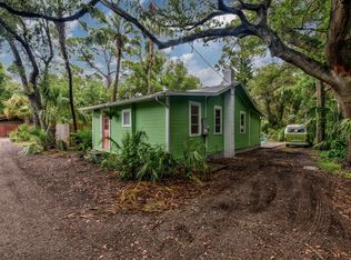 2925 49th St S, Gulfport, FL 33707