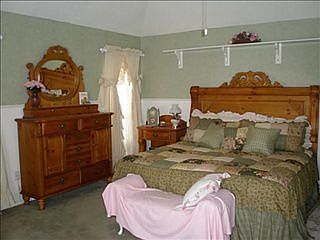 4th image of 1212 Covington Dr