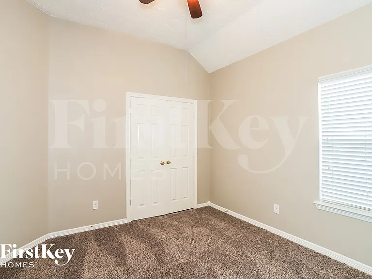 28607 Hidden Lake W — Photo 15