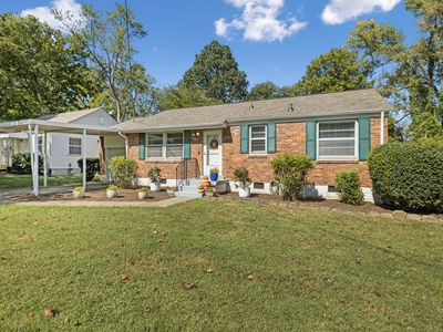 2812 Colonial Cir, Nashville, TN, 37214