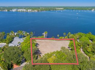518 SW North Riverpoint Dr, Stuart, FL 34994