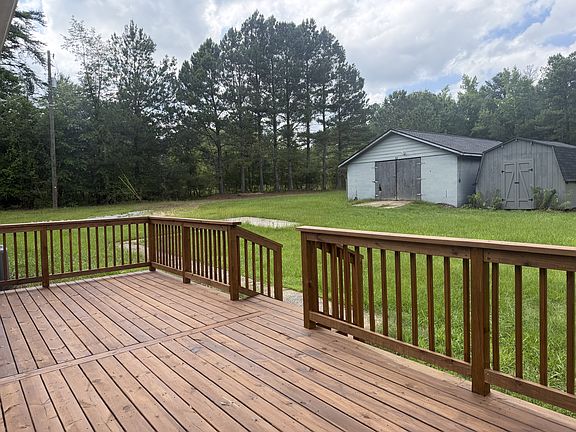 2nd image of 965 Hillview Rd