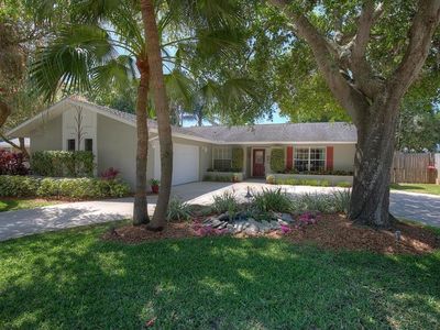 12954 Forest Dr, Seminole, FL, 33776