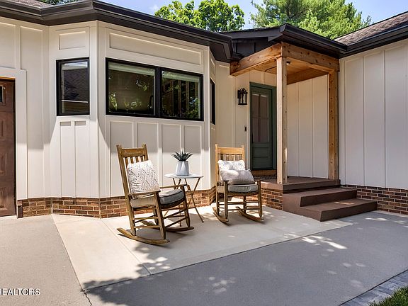 5th image of 626 Copperfield Dr