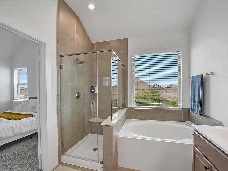 12934 Rio Mariano Ln — Photo 17