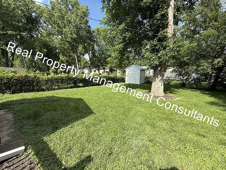 7335 Nall Ave — Photo 33
