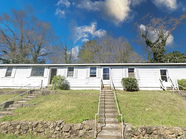 702 Hamm St, Oxford, AL 36203