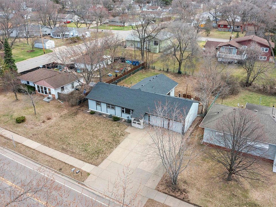 7849 Monroe St NE, Spring Lake Park, MN 55432 | MLS #7115623 | Zillow