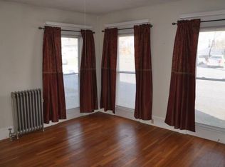 458 Hanover St #1, Manchester, NH 03104