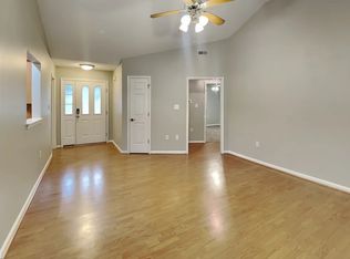 320 Tamarack Dr, Matthews, NC 28104