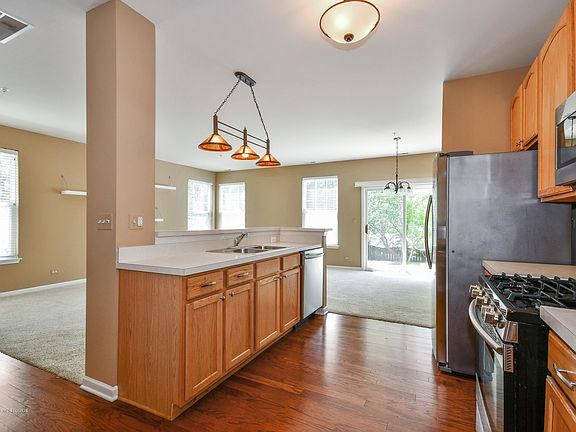 4th image of 160 Schneider Ct #0