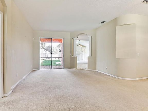 2nd image of 1824 Winn Arthur Dr