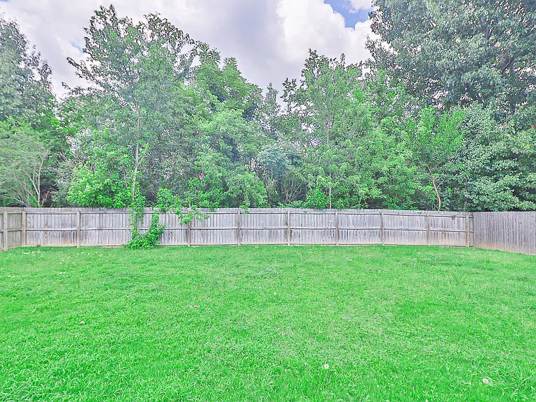 1914 Sandbrook Dr — Photo 38