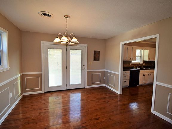 2nd image of 4380 Brockwood Dr