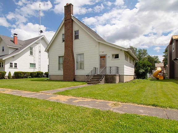 2nd image of 709 E Main St