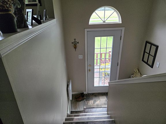 4th image of 590 Duvar Rd