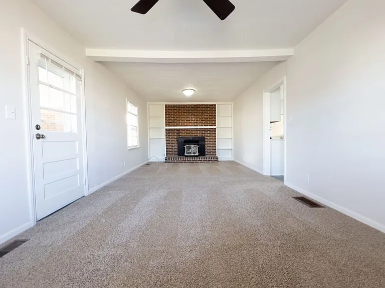 1259 Old Peachtree Rd — Photo 8