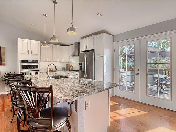 4th image of 3134 W 12th Avenue Ct