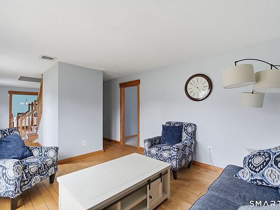4th image of 89 Anne Road