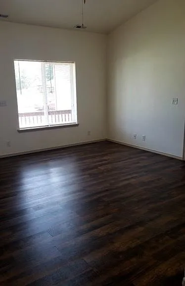 1192 SE Freedom Cir — Photo 10