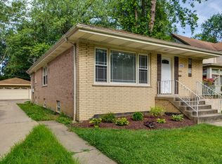 10424 S Wood St, Chicago, IL 60643