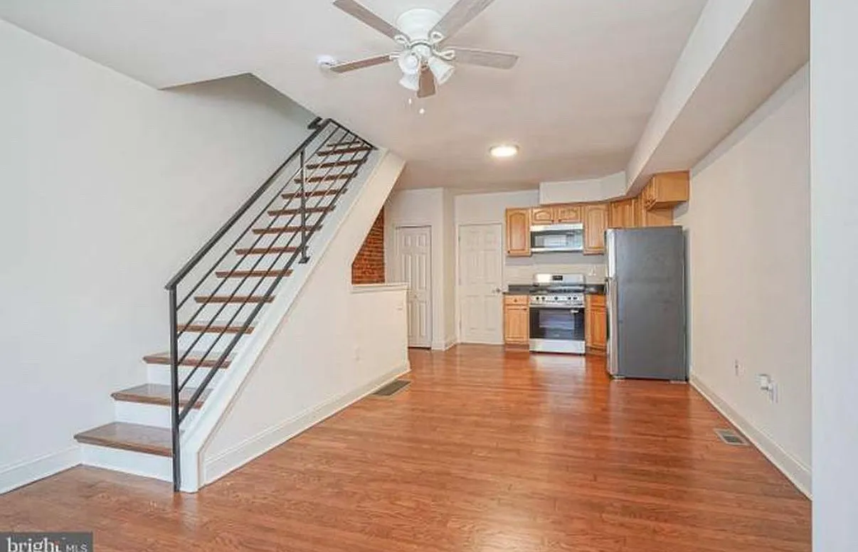 4 bed, 1120 sqft, $1,850 — Photo 3