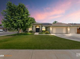 10722 Iron Creek Ave, Bakersfield, CA 93312