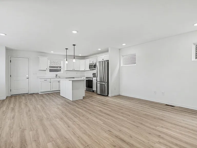 6114 Aurelius Rd — Photo 10