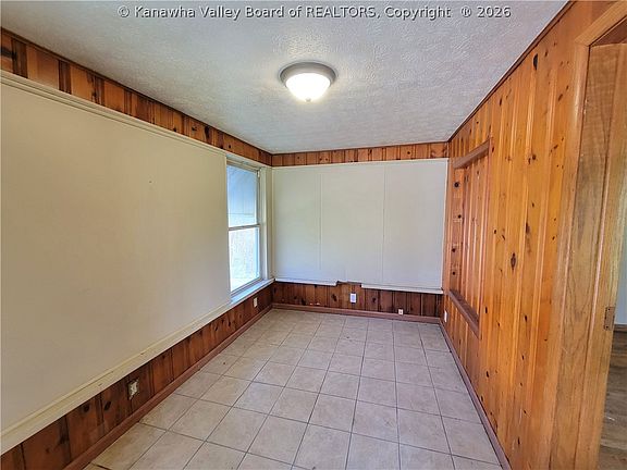 3rd image of 518 High St