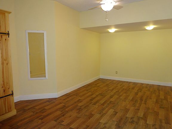5th image of 1609 Newport Ln