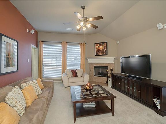 4th image of 5632 Leven Ln