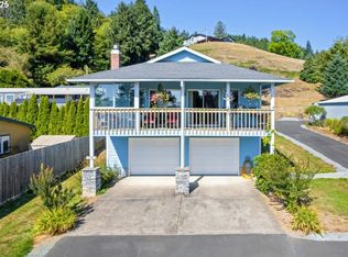 117 E Driftwood Ave, Garibaldi, OR 97118