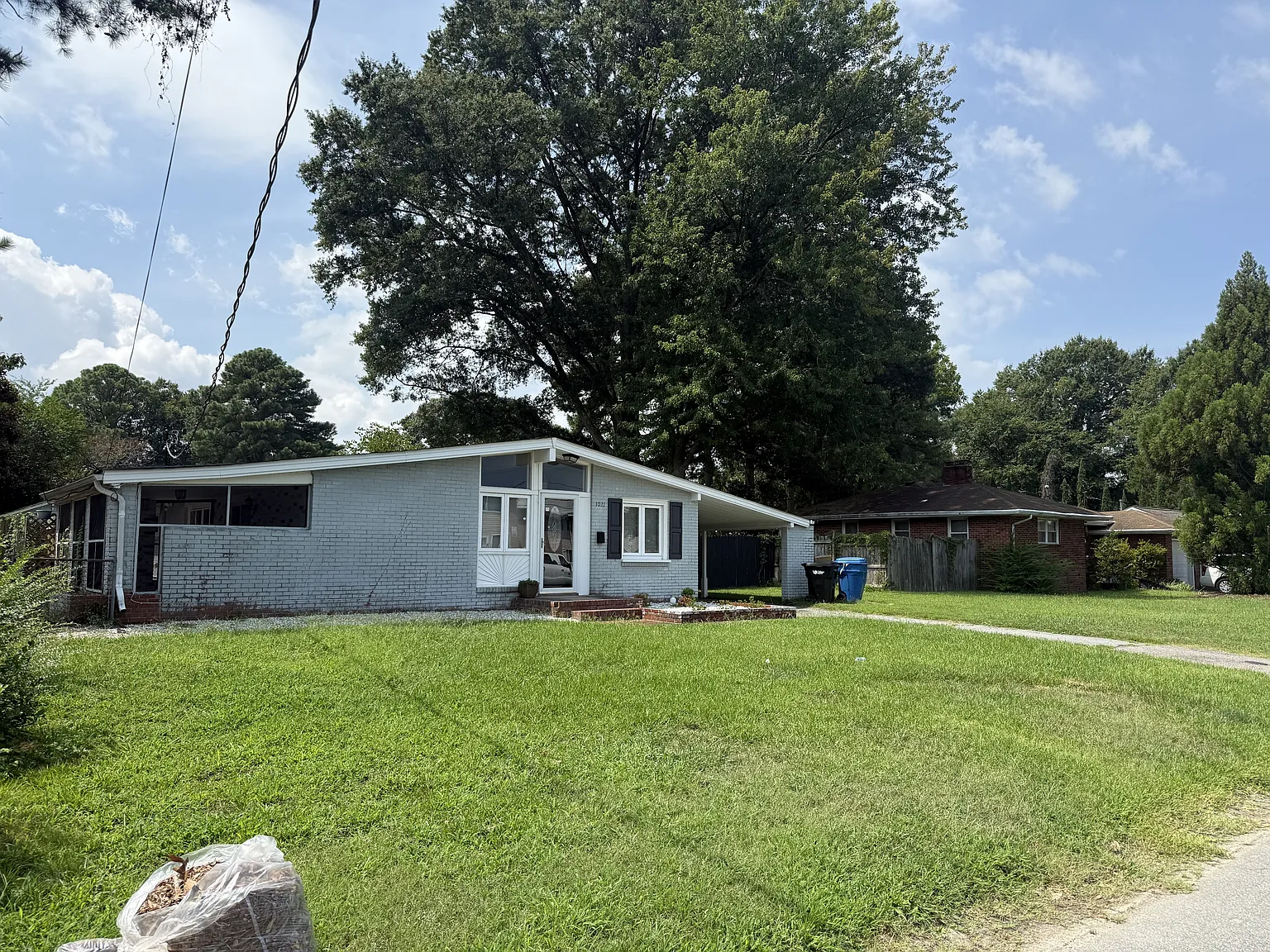 1021 Mineola Dr TP - 1 — Photo 2