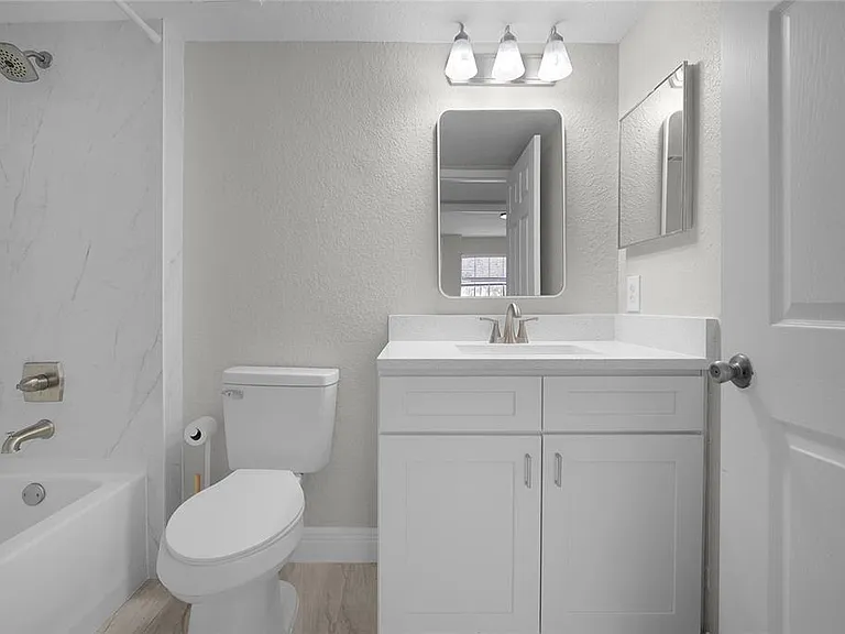 13929 Fairway Island Dr #818 — Photo 26