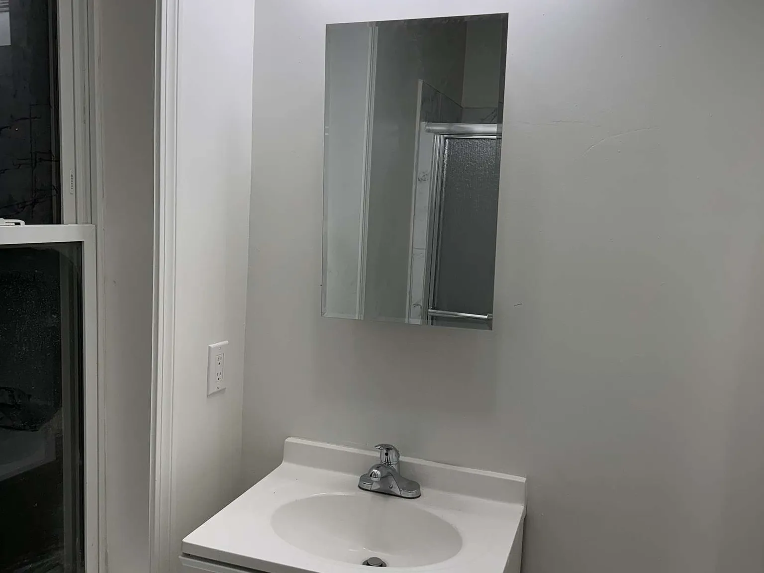 366 Meridian St — Photo 1