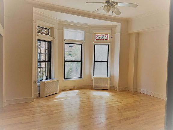 2nd image of 284 Sterling Pl APT 2