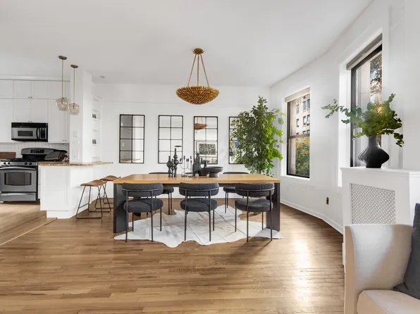 324 West 83rd Street image 2 of 14