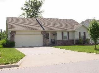 312 Jasmine Dr, Republic, MO 65738