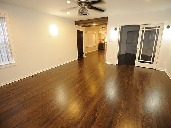 2nd image of 3053 N Sawyer Ave APT 1