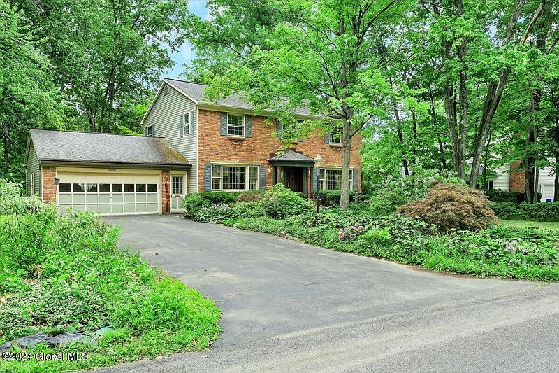 2nd image of 1222 Sandra Lane