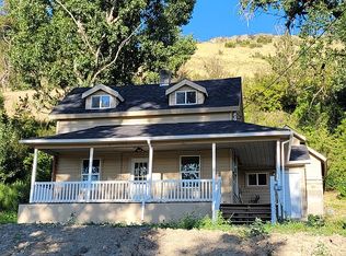4859 Highway 25 S, Hunters, WA 99137