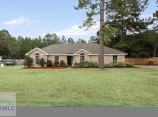 110 Joshua Cir, Ellabell, GA 31308