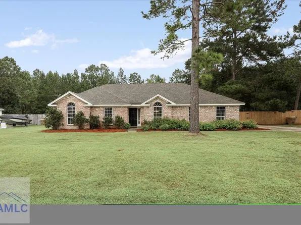 110 Joshua Cir, Ellabell, GA 31308