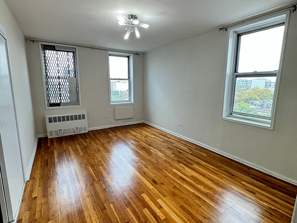 1st image of 1720 E 13th St APT 6C