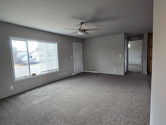 3rd image of 851 NW 2nd St