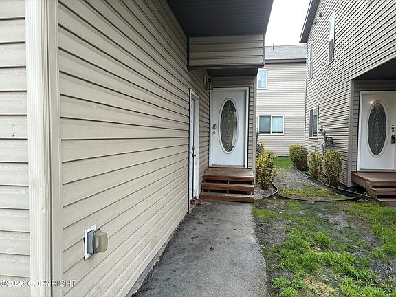 2nd image of 11834 Galloway Loop